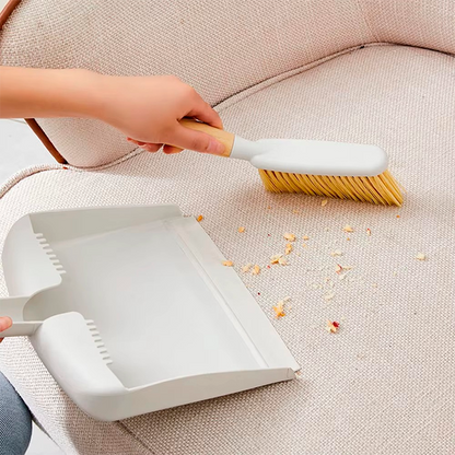 pelle balayette pour nettoyer le sofa