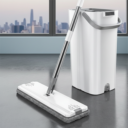 seau et serpillère sol gris propre salon